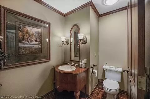 Bath - 308 Rivercrest Dr, Fort Smith, AR 72903 photo 8 of 8