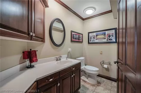 Bath - 308 Rivercrest Dr, Fort Smith, AR 72903 photo 1 of 8