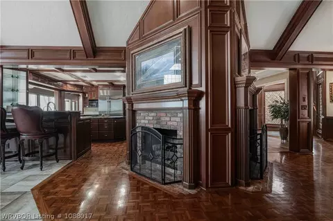 Entry Way - 308 Rivercrest Dr, Fort Smith, AR 72903 photo 2 of 5