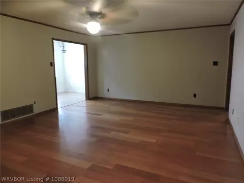 Living - 3100 S 98th St, Fort Smith, AR 72903 photo 4 of 7