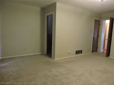 Bedroom - 3100 S 98th St, Fort Smith, AR 72903 photo 12 of 15