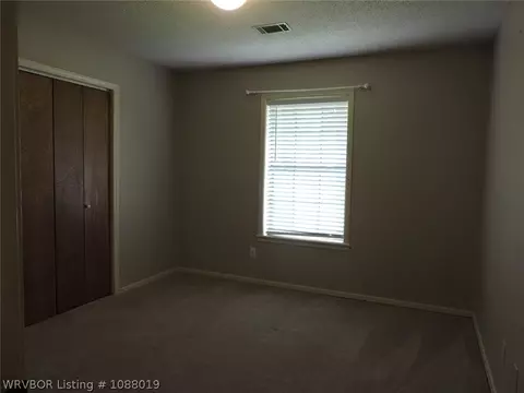 Bedroom - 3100 S 98th St, Fort Smith, AR 72903 photo 7 of 15