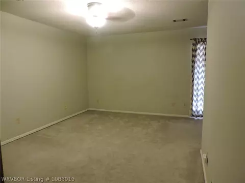 Bedroom - 3100 S 98th St, Fort Smith, AR 72903 photo 11 of 15