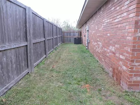 Exterior - 3100 S 98th St, Fort Smith, AR 72903 photo 6 of 10