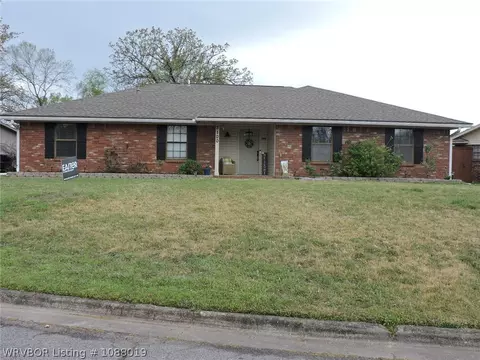 Exterior - 3100 S 98th St, Fort Smith, AR 72903 photo 9 of 10