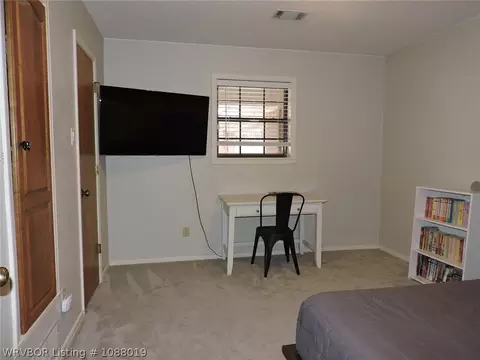 Bedroom - 3100 S 98th St, Fort Smith, AR 72903 photo 6 of 15