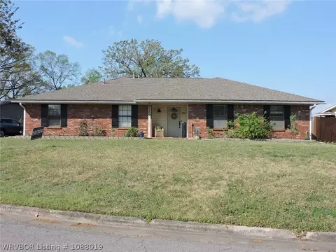 Exterior - 3100 S 98th St, Fort Smith, AR 72903 photo 2 of 10