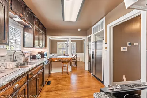 Kitchen - 2216 S X St, Fort Smith, AR 72901 photo 5 of 6