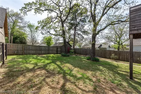 Exterior - 2216 S X St, Fort Smith, AR 72901 photo 5 of 7
