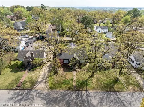 View/Area - 2216 S X St, Fort Smith, AR 72901 photo 2 of 4