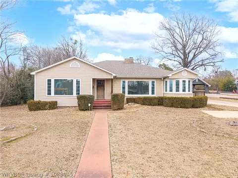 31 Haven Dr, Fort Smith, AR 72901