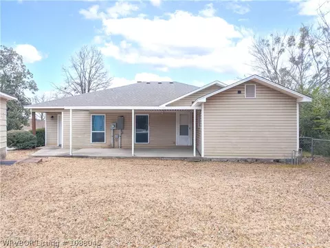 Exterior - 31 Haven Dr, Fort Smith, AR 72901 photo 4 of 5