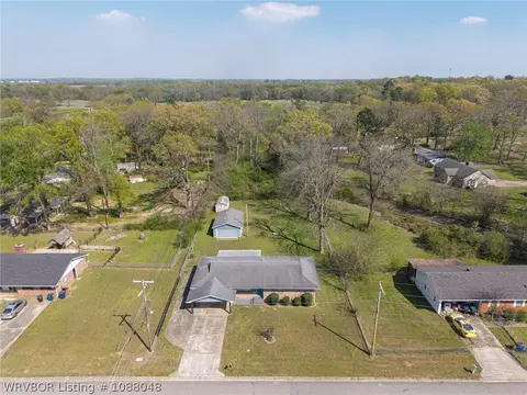 1624 N 52nd St, Fort Smith, AR 72904 photo 8