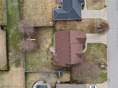 View/Area - 5805 Meadow Brook Dr, Fort Smith, AR 72916 photo 3 of 5