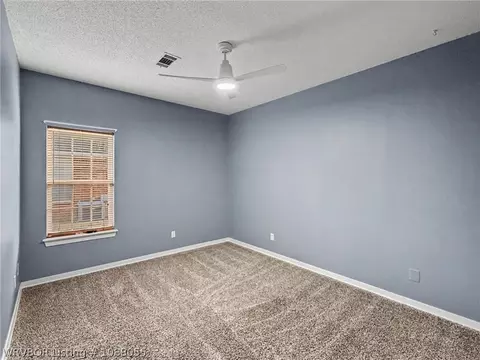 Bedroom - 5805 Meadow Brook Dr, Fort Smith, AR 72916 photo 3 of 4