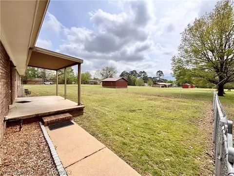 Exterior - 407 W 5th St, Hartford, AR 72938 photo 9 of 15