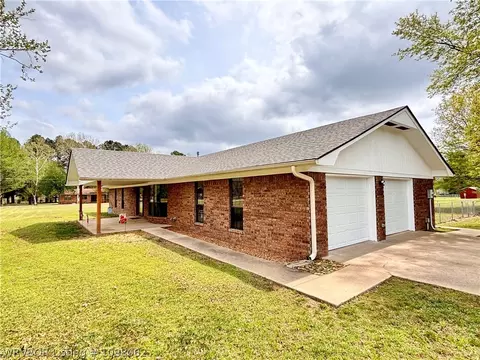 Exterior - 407 W 5th St, Hartford, AR 72938 photo 5 of 15