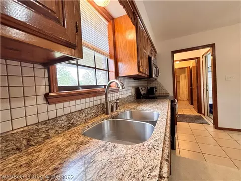 Kitchen - 407 W 5th St, Hartford, AR 72938 photo 2 of 4