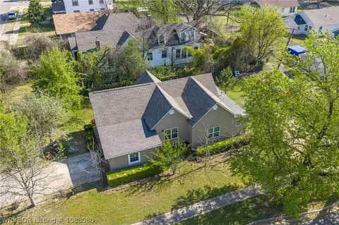 View/Area - 1100 N 14th St, Fort Smith, AR 72901 photo 2 of 21