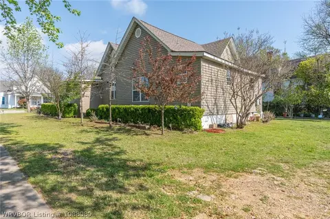 Exterior - 1100 N 14th St, Fort Smith, AR 72901 photo 4 of 8