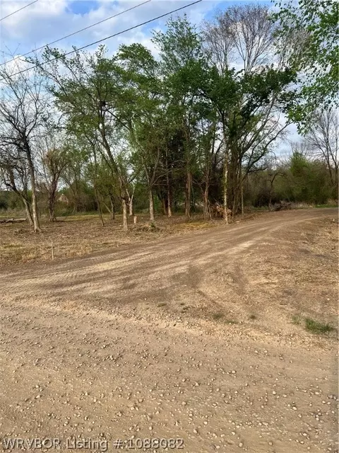 950 Skating Rink, Subiaco, AR 72865