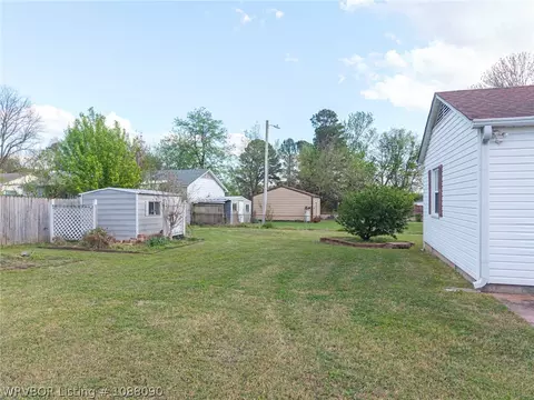 Exterior - 4821 31st St, Fort Smith, AR 72901 photo 16 of 23