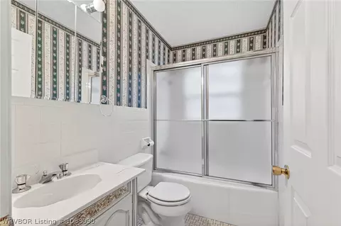Bath - 4821 31st St, Fort Smith, AR 72901 photo 4 of 4