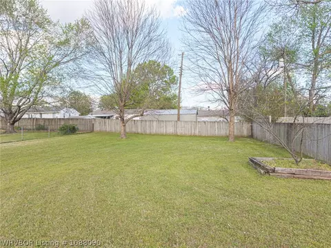 Exterior - 4821 31st St, Fort Smith, AR 72901 photo 9 of 23
