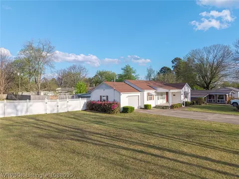 Exterior - 4821 31st St, Fort Smith, AR 72901 photo 17 of 23