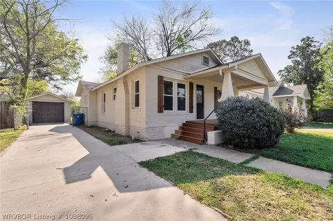 Exterior - 715 S 23rd St, Fort Smith, AR 72901 photo 2 of 4