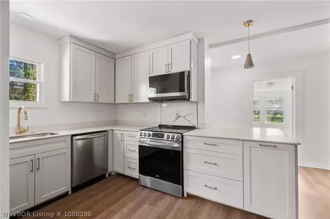 Kitchen - 715 S 23rd St, Fort Smith, AR 72901 photo 1 of 2