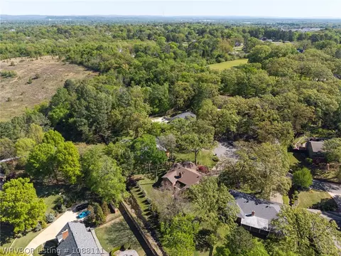 View/Area - 3406 Old Oaks Ln, Fort Smith, AR 72903 photo 5 of 6