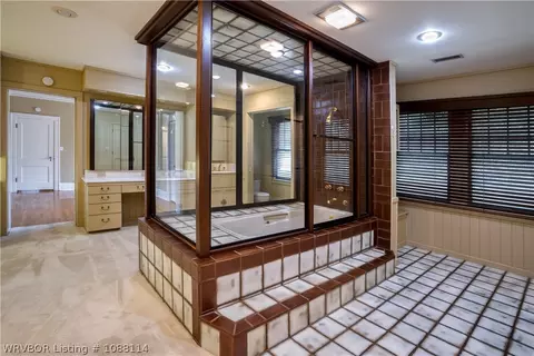Bath - 1100 Adelaide Ave, Fort Smith, AR 72901 photo 4 of 6