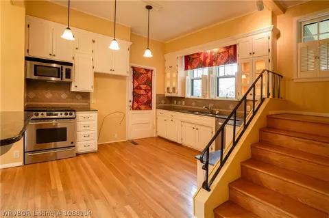 Kitchen - 1100 Adelaide Ave, Fort Smith, AR 72901 photo 6 of 6