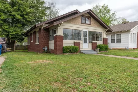 Exterior - 635 Clifton Ct, Fort Smith, AR 72903 photo 3 of 13
