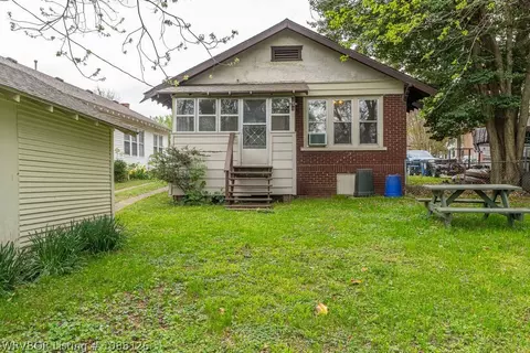Exterior - 635 Clifton Ct, Fort Smith, AR 72903 photo 11 of 13