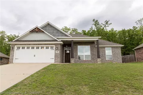 706 Live Oak Dr, Greenwood, AR 72936