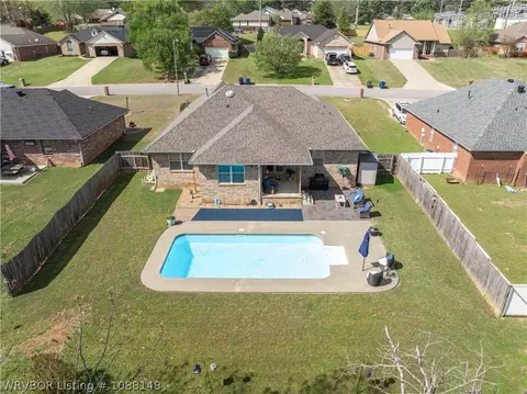 View/Area - 9712 E Pointe Dr, Fort Smith, AR 72903 photo 2 of 6