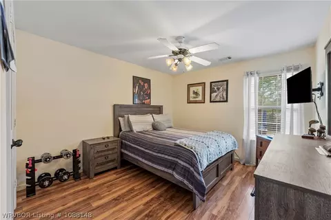 Bedroom - 9712 E Pointe Dr, Fort Smith, AR 72903 photo 3 of 5