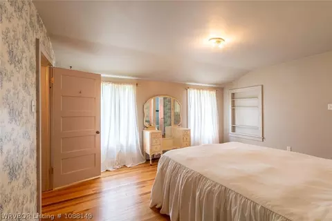 Bedroom - 2001 Hendricks Blvd, Fort Smith, AR 72903 photo 1 of 8