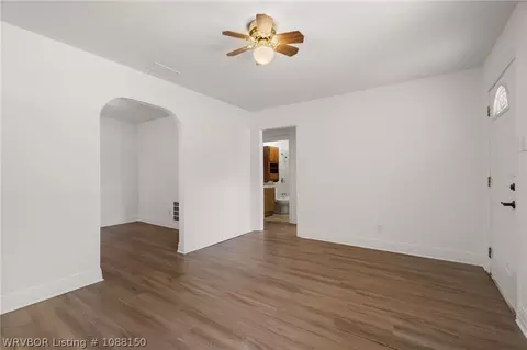 Living - 1401 N 36th St, Fort Smith, AR 72904 photo 3 of 3