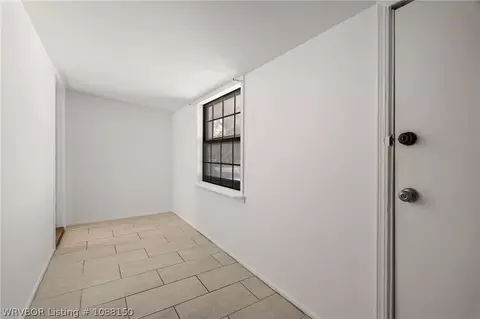Entry Way - 1401 N 36th St, Fort Smith, AR 72904 photo 3 of 3