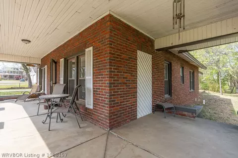 Exterior - 310 Denver St, Greenwood, AR 72936 photo 6 of 13
