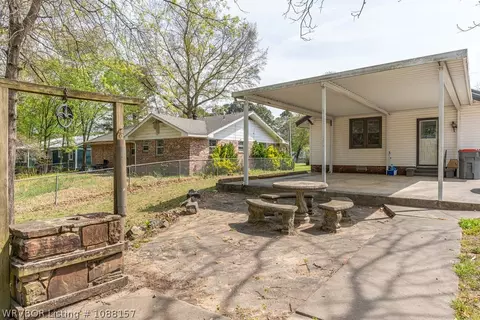 Exterior - 310 Denver St, Greenwood, AR 72936 photo 9 of 13