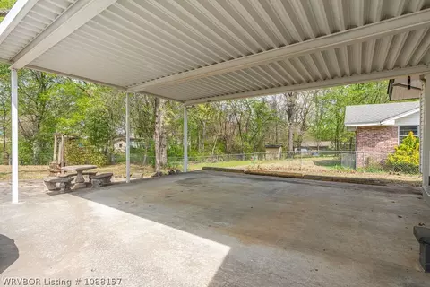 Exterior - 310 Denver St, Greenwood, AR 72936 photo 8 of 13