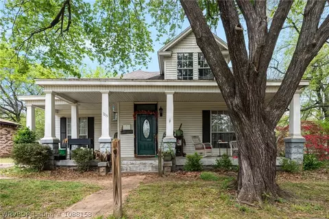 1215 Baldwin St, Van Buren, AR 72956