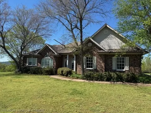 821 Northridge Rd, Booneville, AR 72927