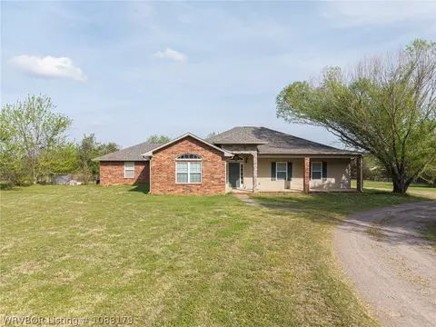 2614 N 253 Hwy, Lavaca, AR 72941