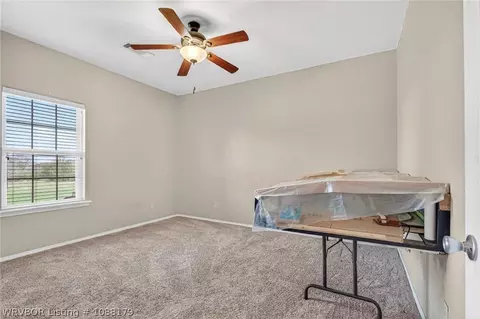 Bedroom - 2614 N 253 Hwy, Lavaca, AR 72941 photo 4 of 7