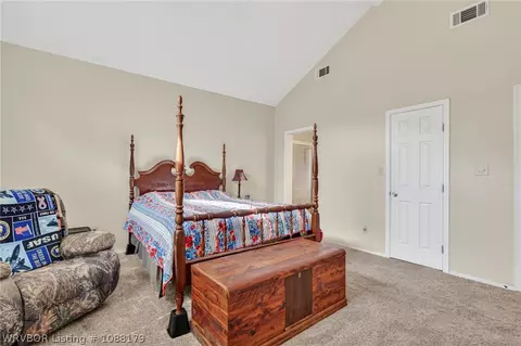 Bedroom - 2614 N 253 Hwy, Lavaca, AR 72941 photo 7 of 7